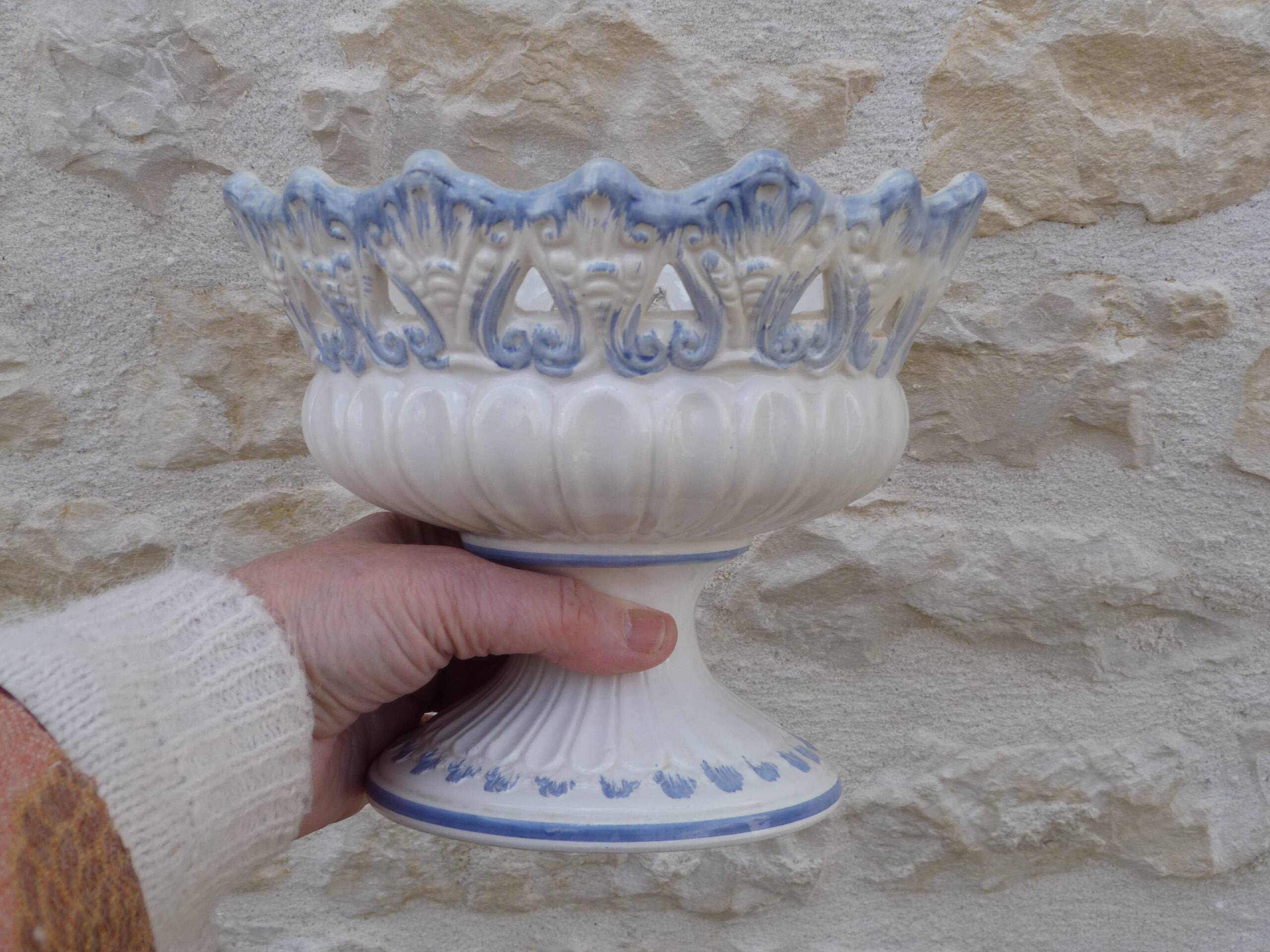 Vintage Italian ceramic decorative fruit centerpiece