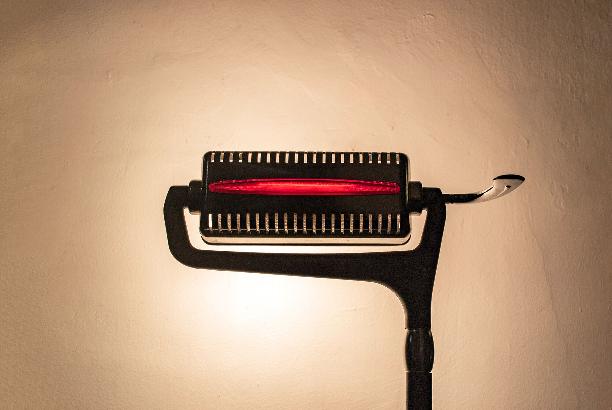 Floor lamp model Filoti by Piero Lissoni for Artemide Italia Year 1993