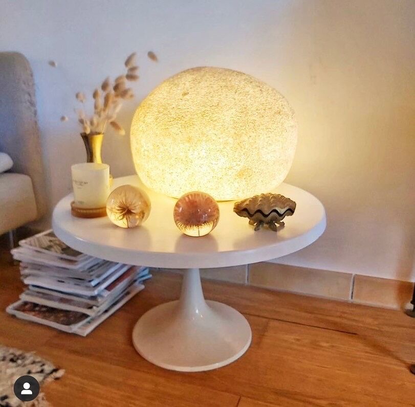 Coffee table tulip foot 70s