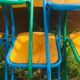 Lot de 10 chaises écoles des années '70, 5 bleus et 5 vert