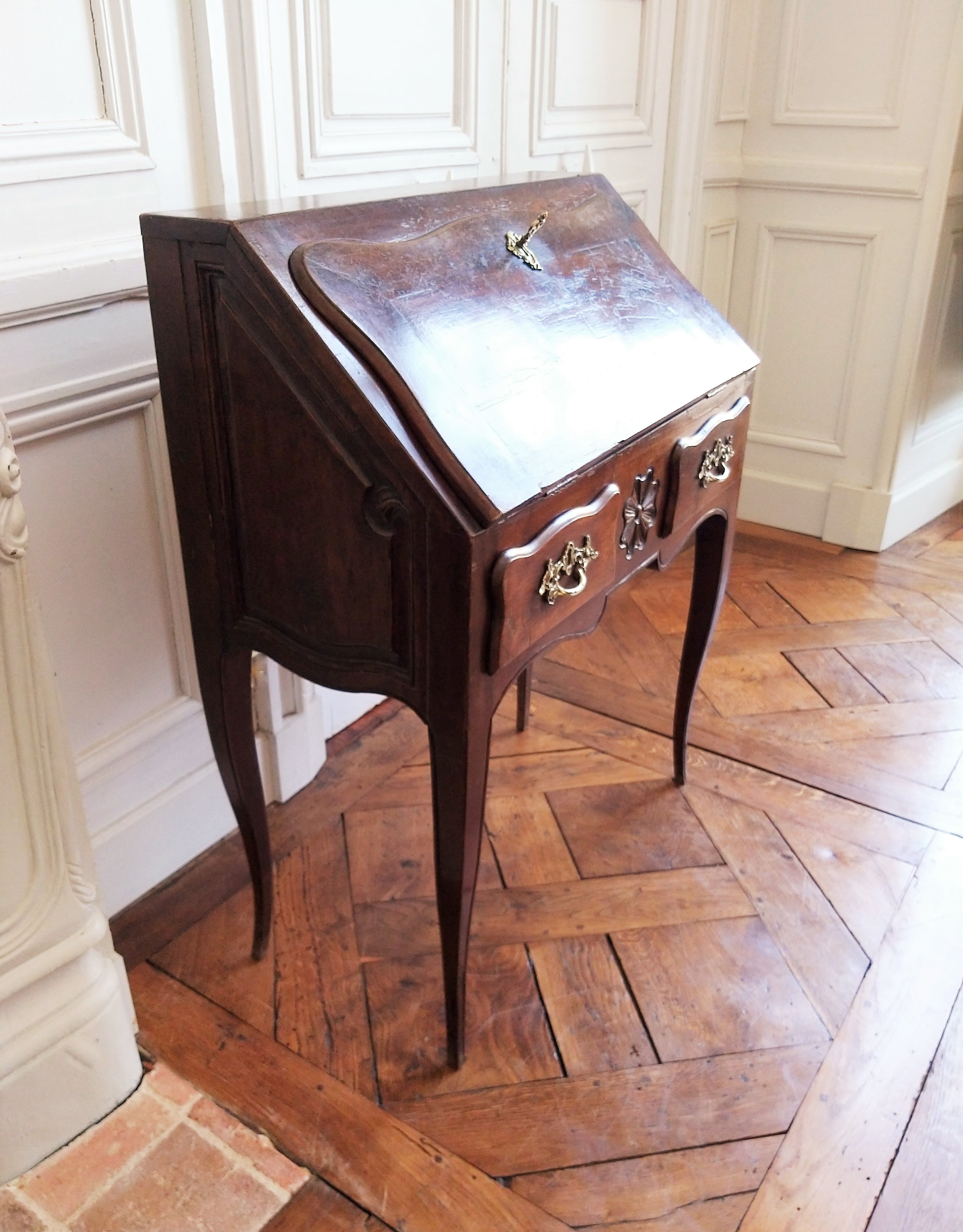 Louis XV style mahogany style writing desk