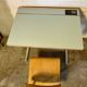 Bureau écolier pupitre suisse et sa chaise