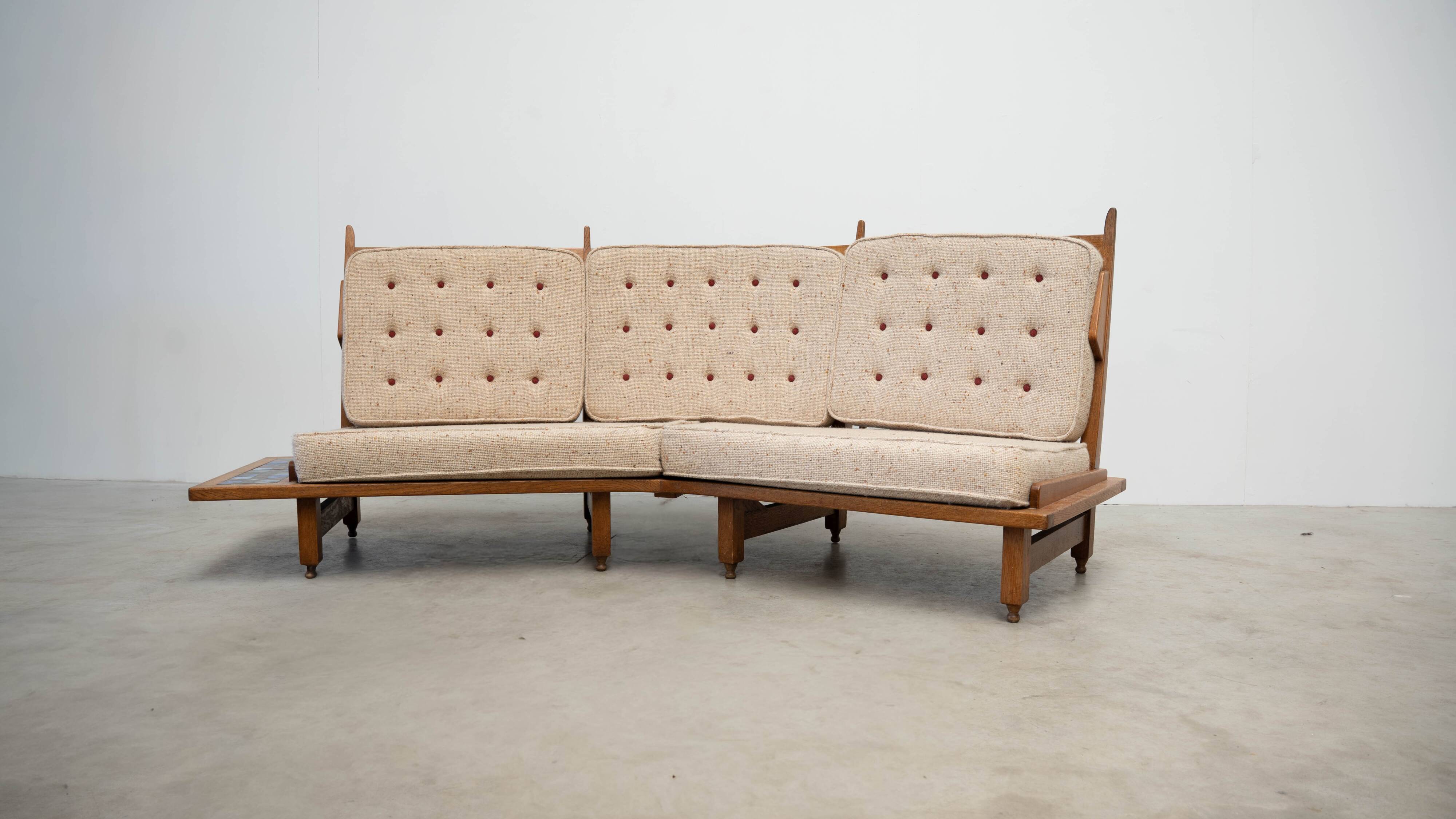Curved sofa by Guillerme et Chambron for Votre Maison