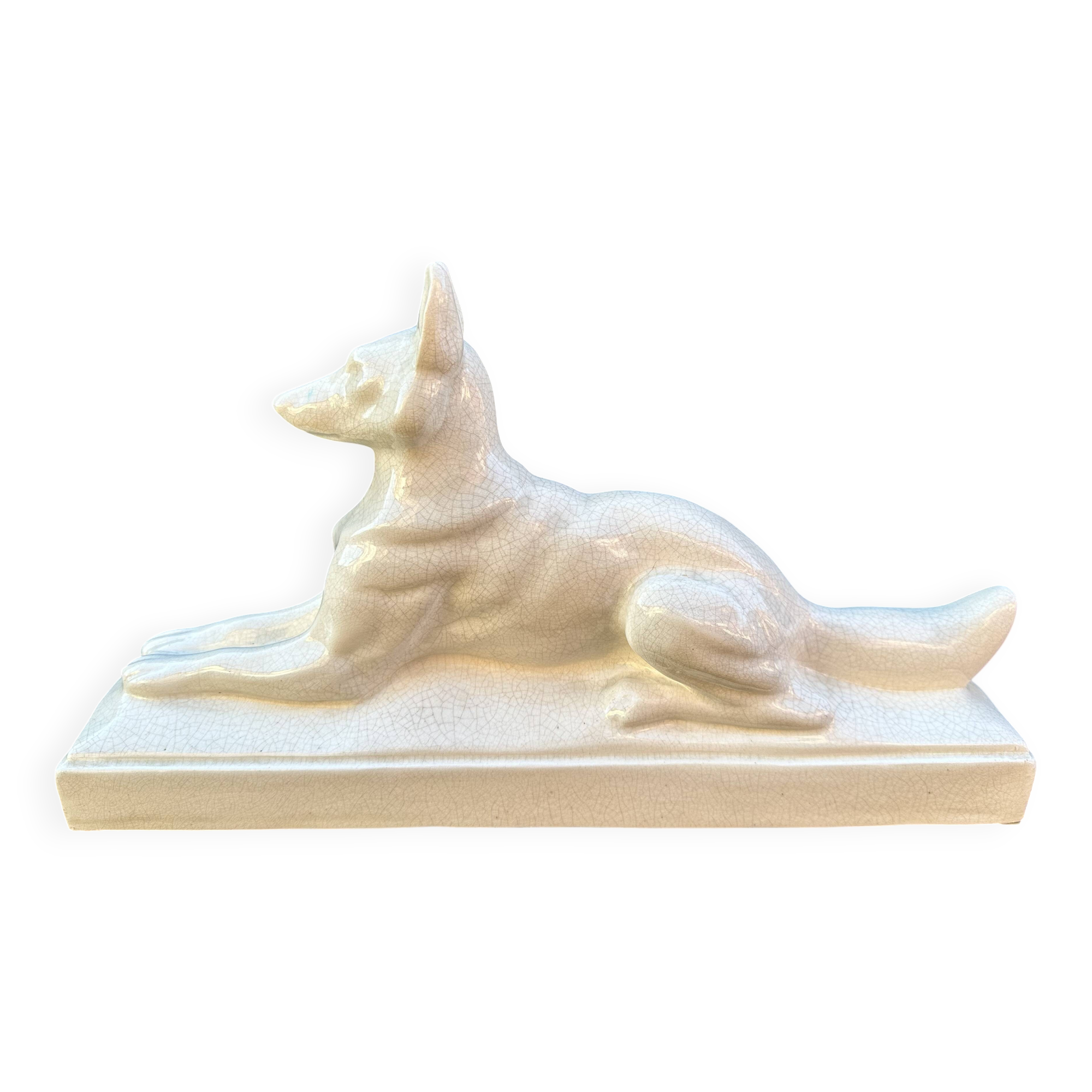 Chien art déco en faïence craquelée