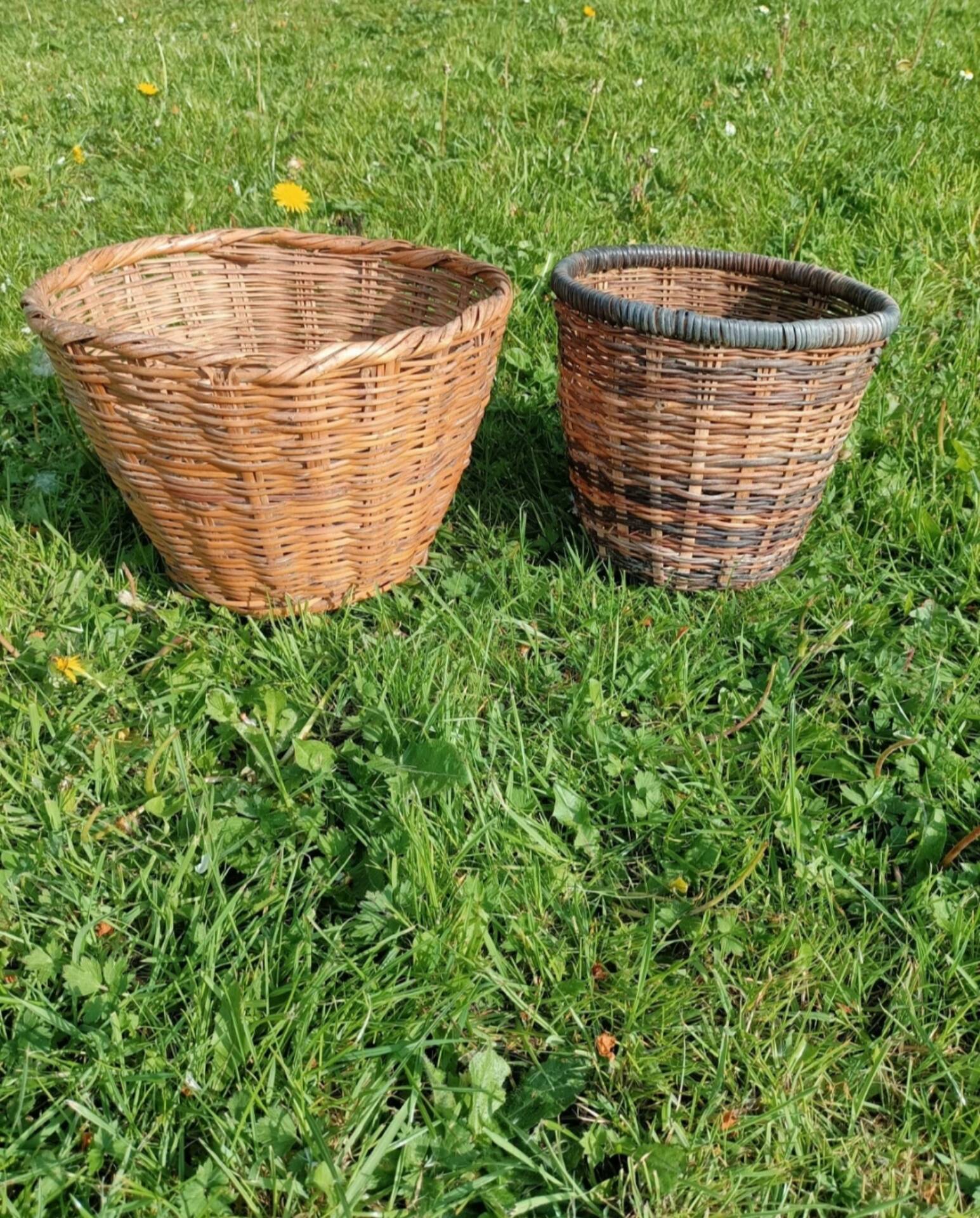 Small retro baskets 💐