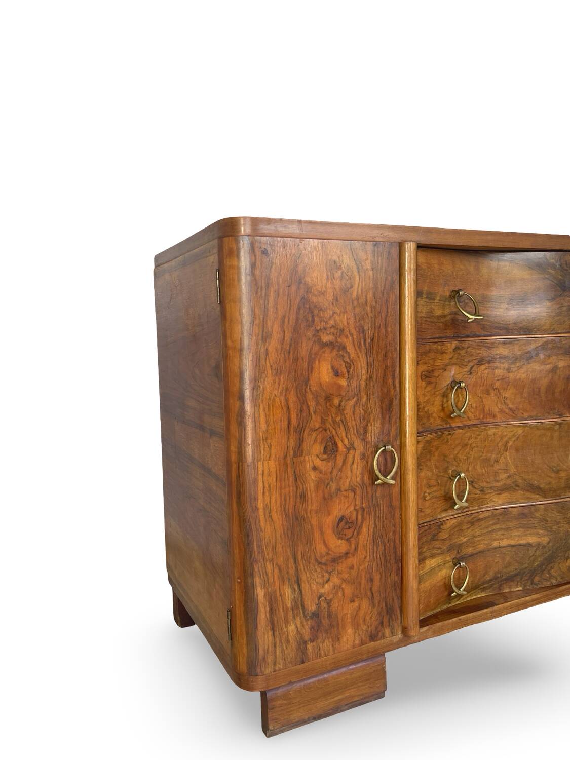 Italian Art deco walnut sideboard