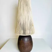 Lampe de table en céramique et sisal par Agne Aronsson, Suède, années 1960.