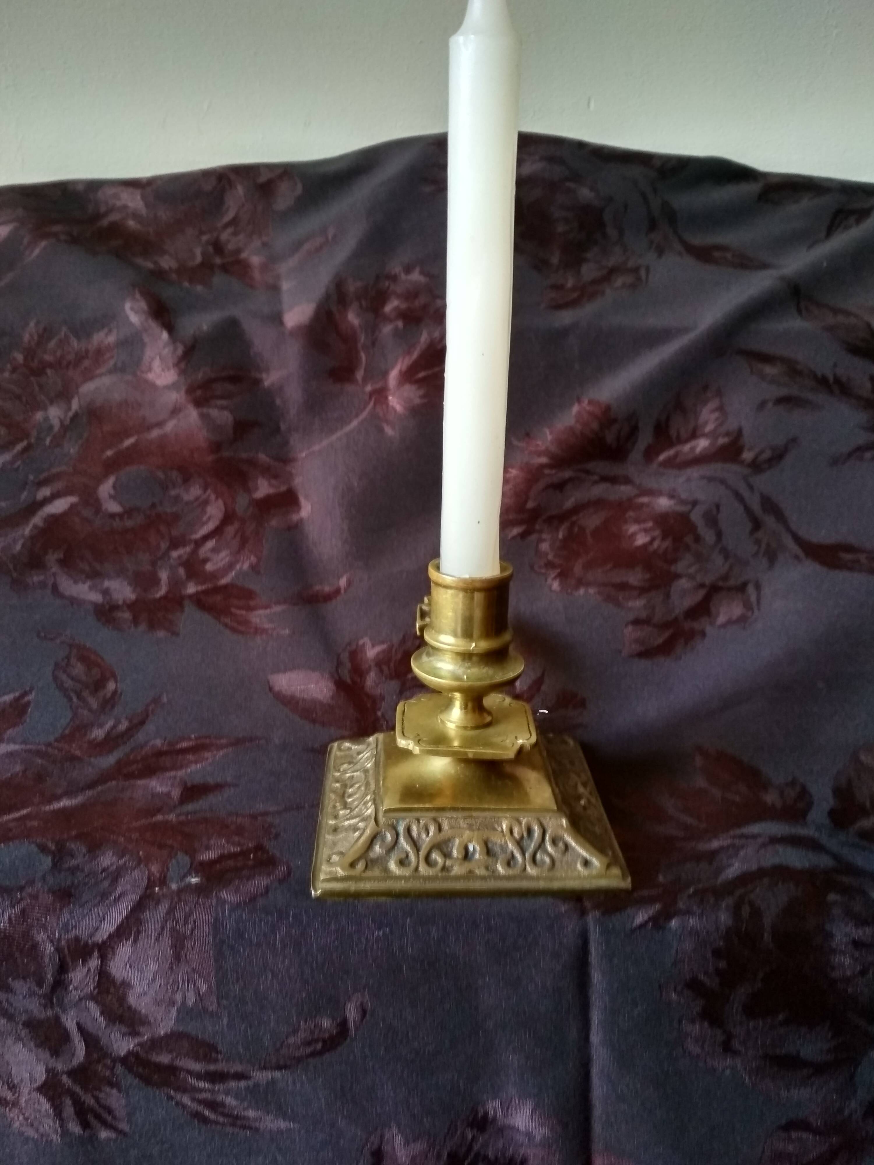 Pair of small Louis XV style gilt bronze wall sconces