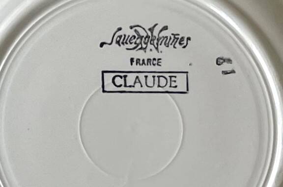 6 large flat antique plates in Sarreguemines earthenware