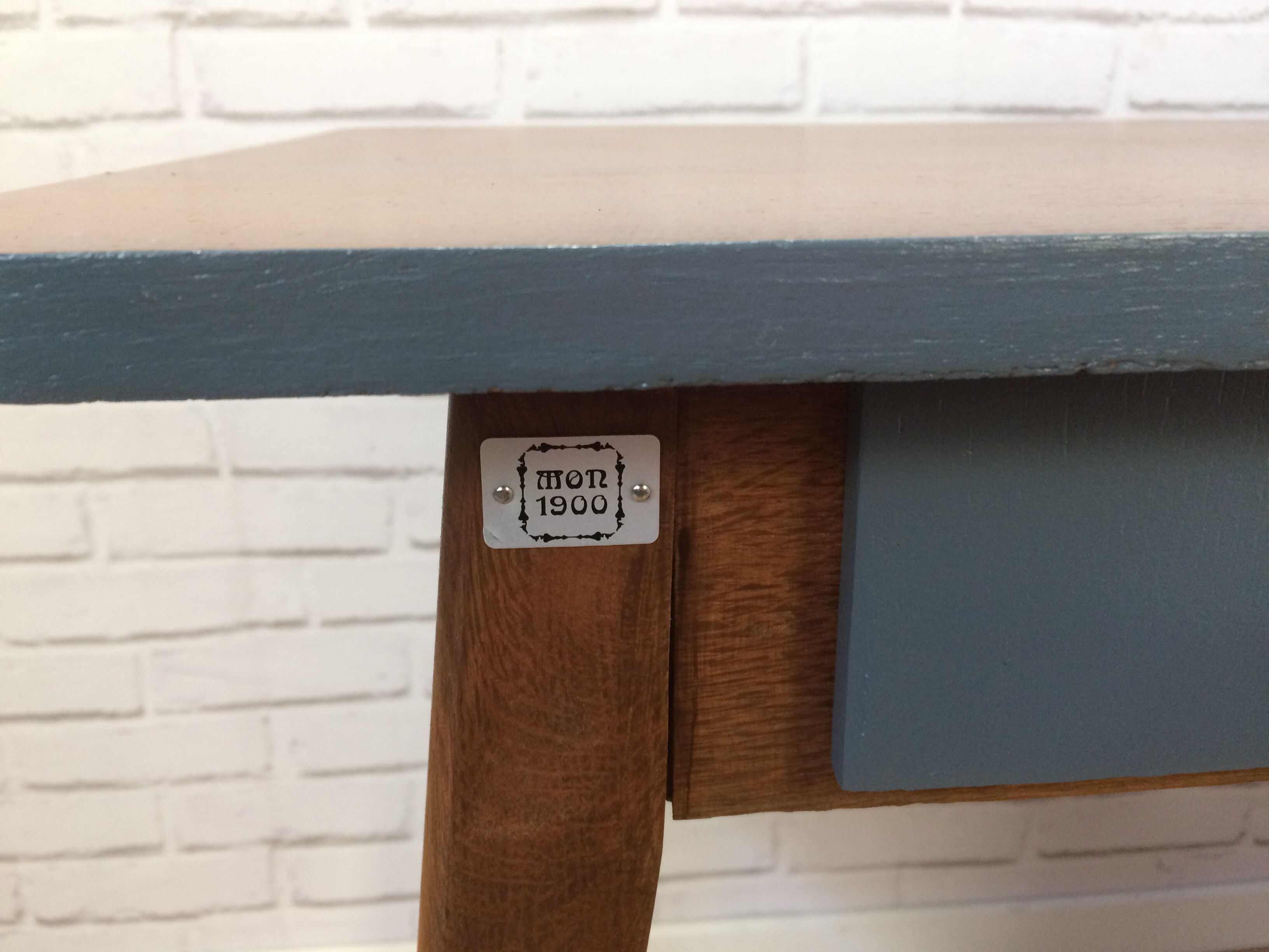 Desk teak feet compass