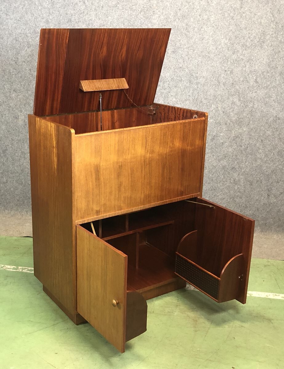 Teak bar 70