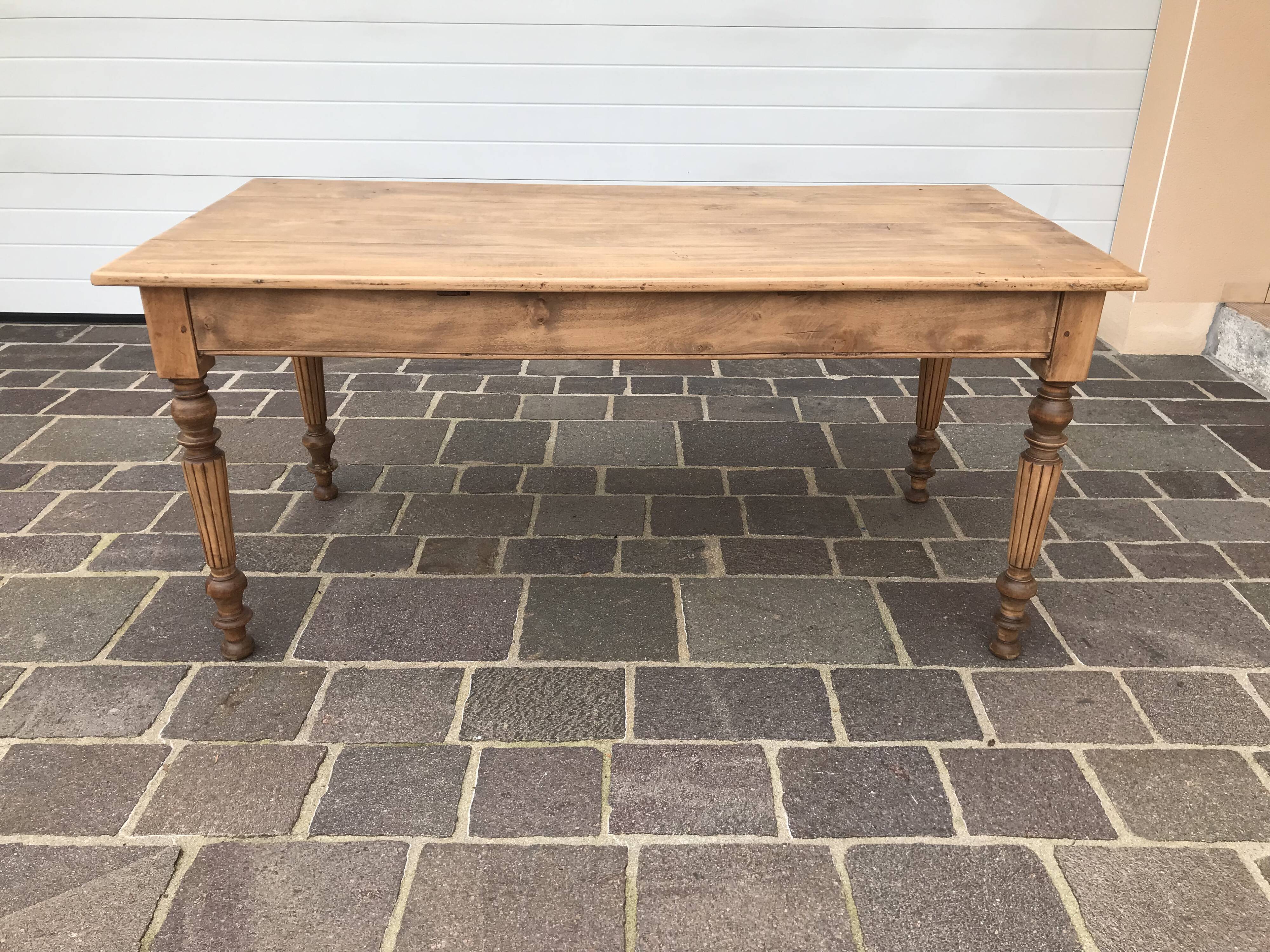 Farmhouse table