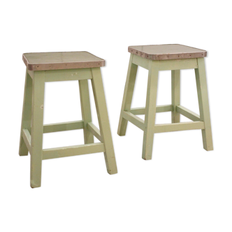 Pair of stools in wood green with water