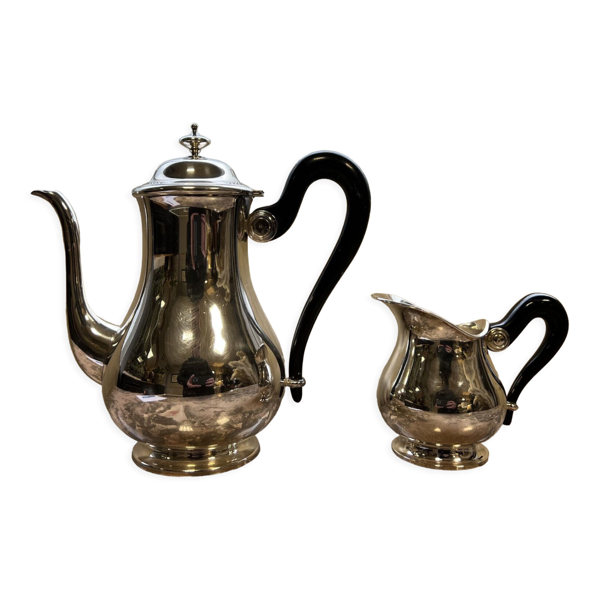 Two shaped pieces in silver-plated metal hallmarked circa 1900