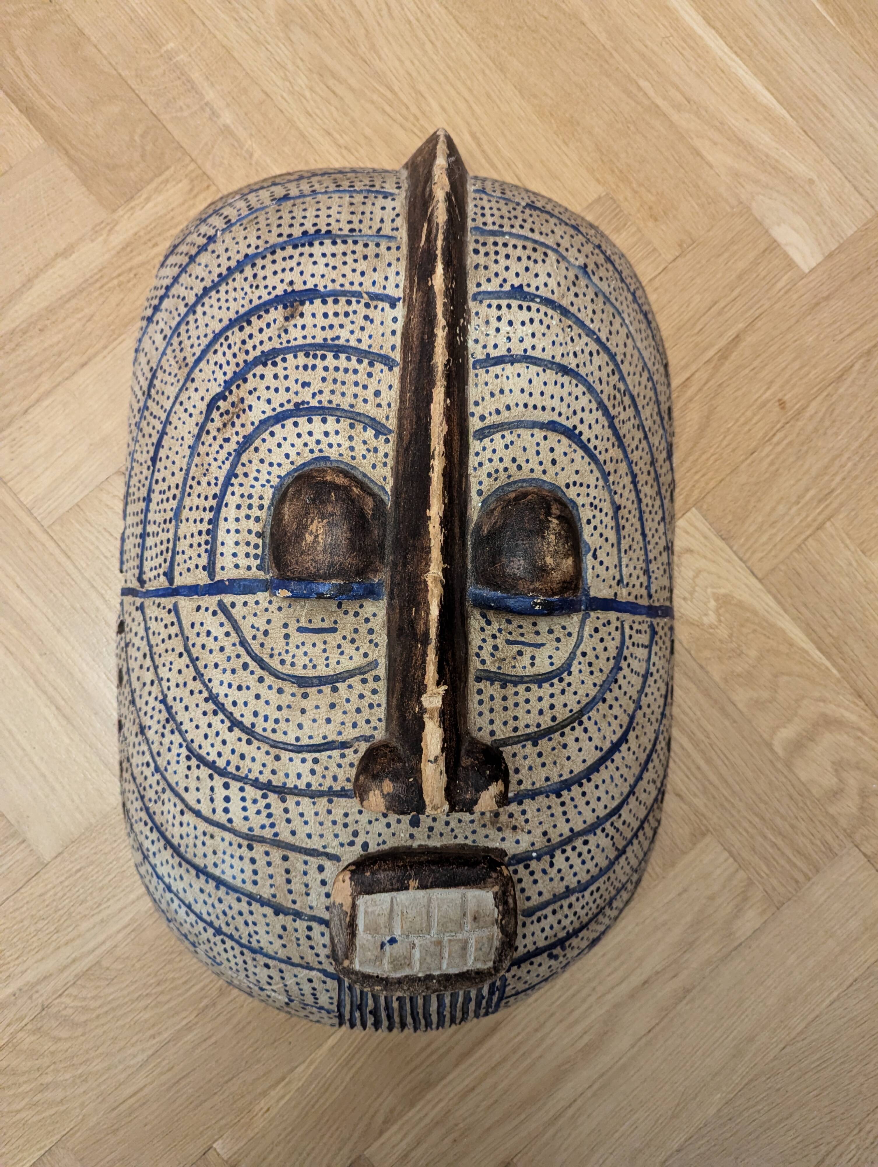 African mask songye kifwebe