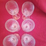 Set of 6 stemmed glasses