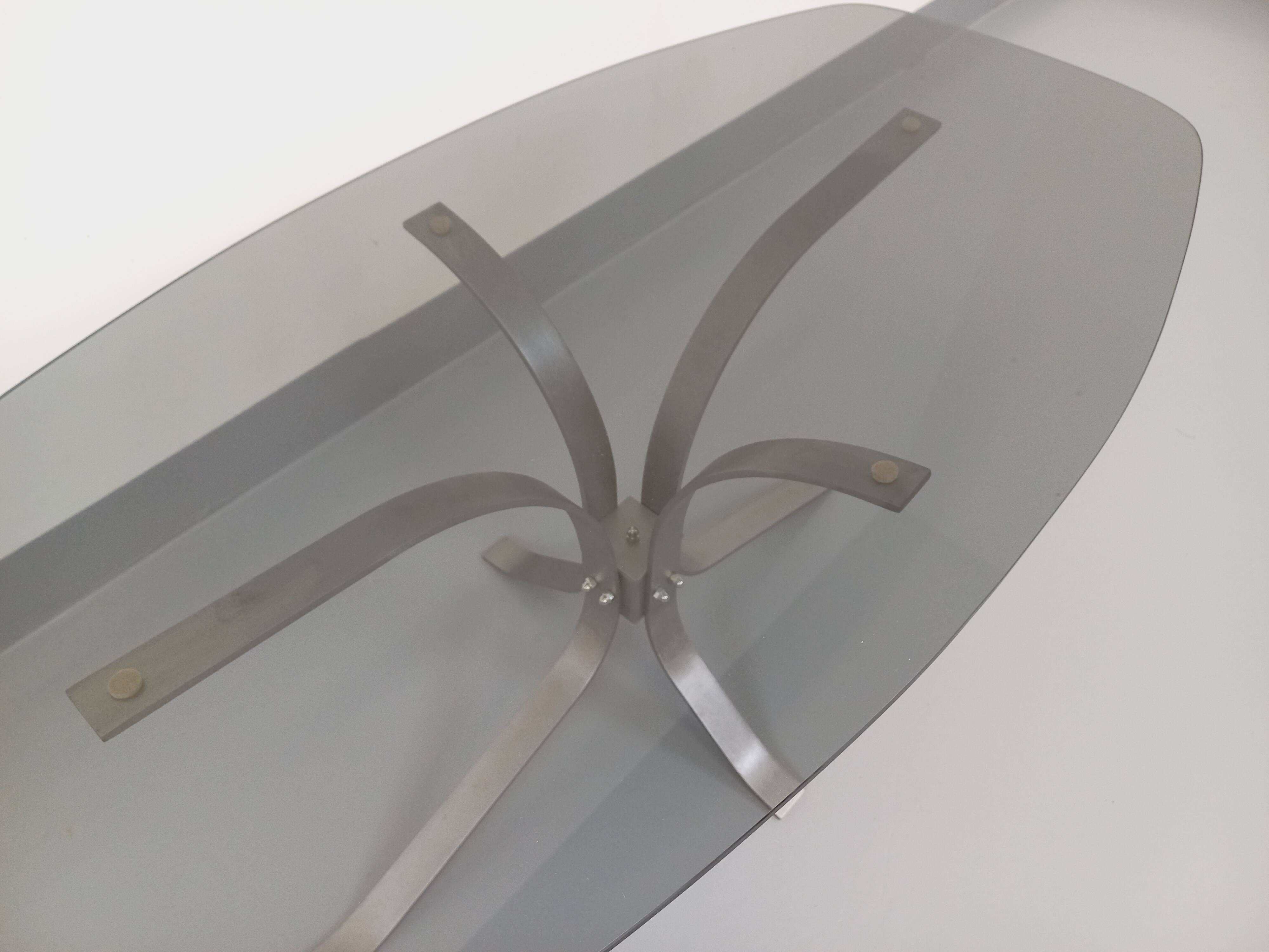 Vintage Rounded Rectangular Oval Coffee Table in Glass and Chromed Metal from the 70s