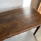 Farm table