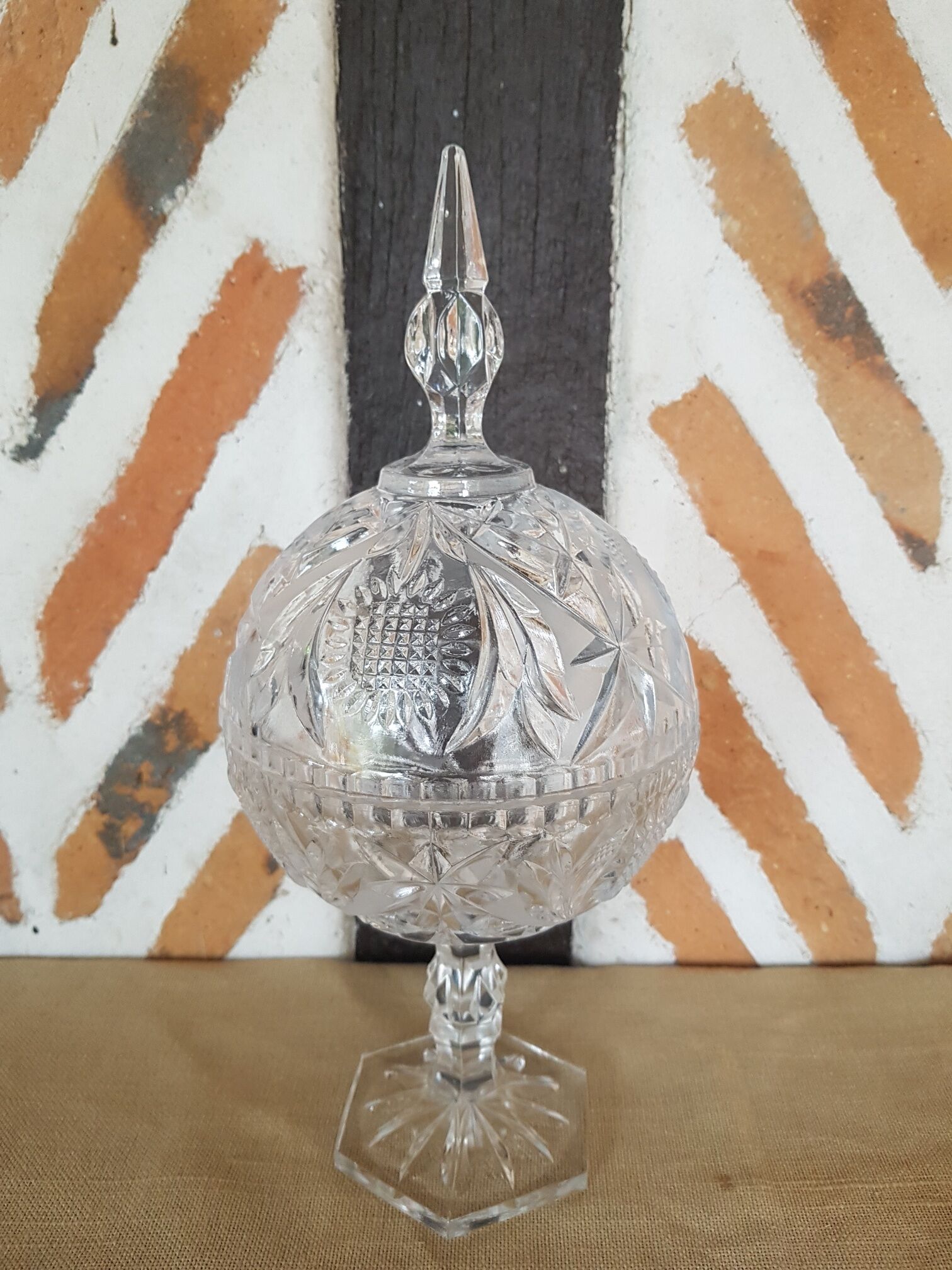 Large candy box chiseled crystal shape sphere