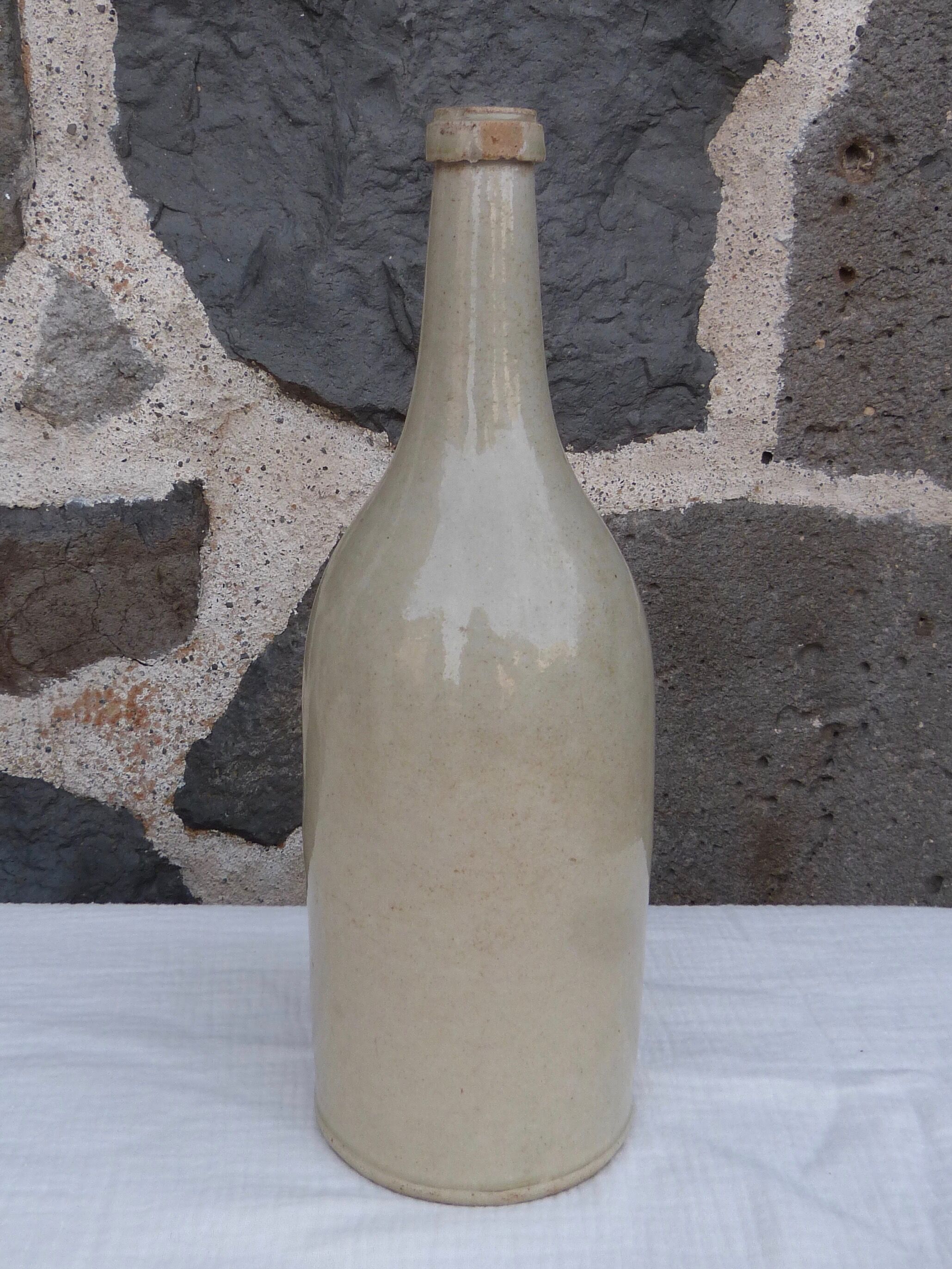 Set of 4 stoneware bottles