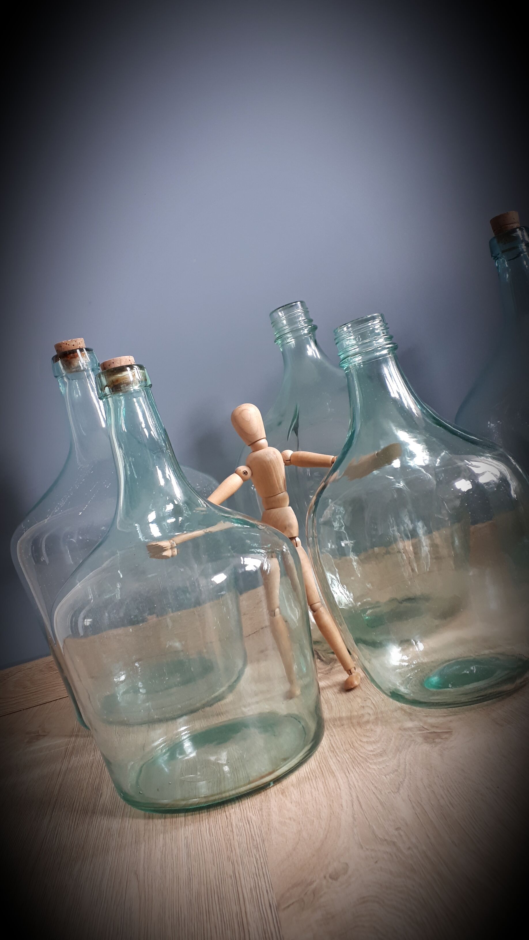 Demijohn transparent bluish 5l