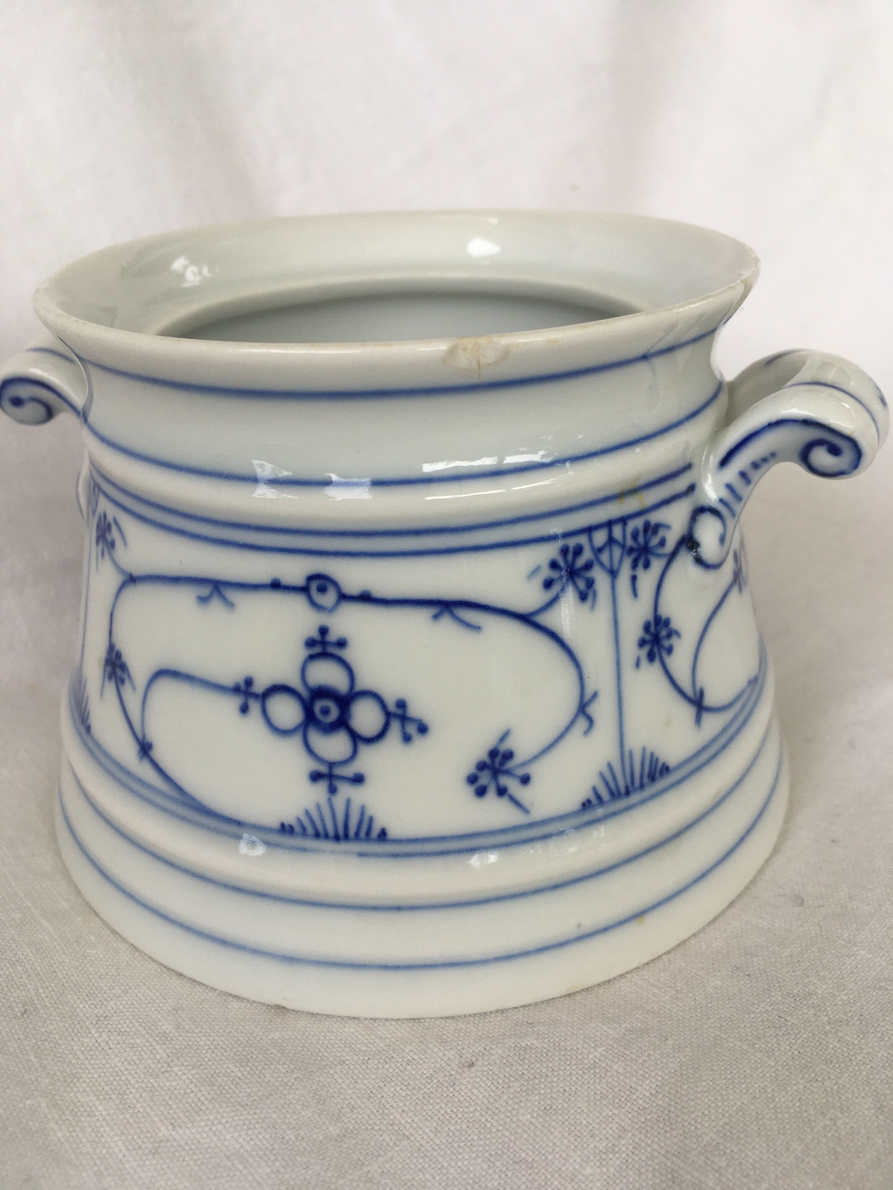 Porcelain sugar bowl