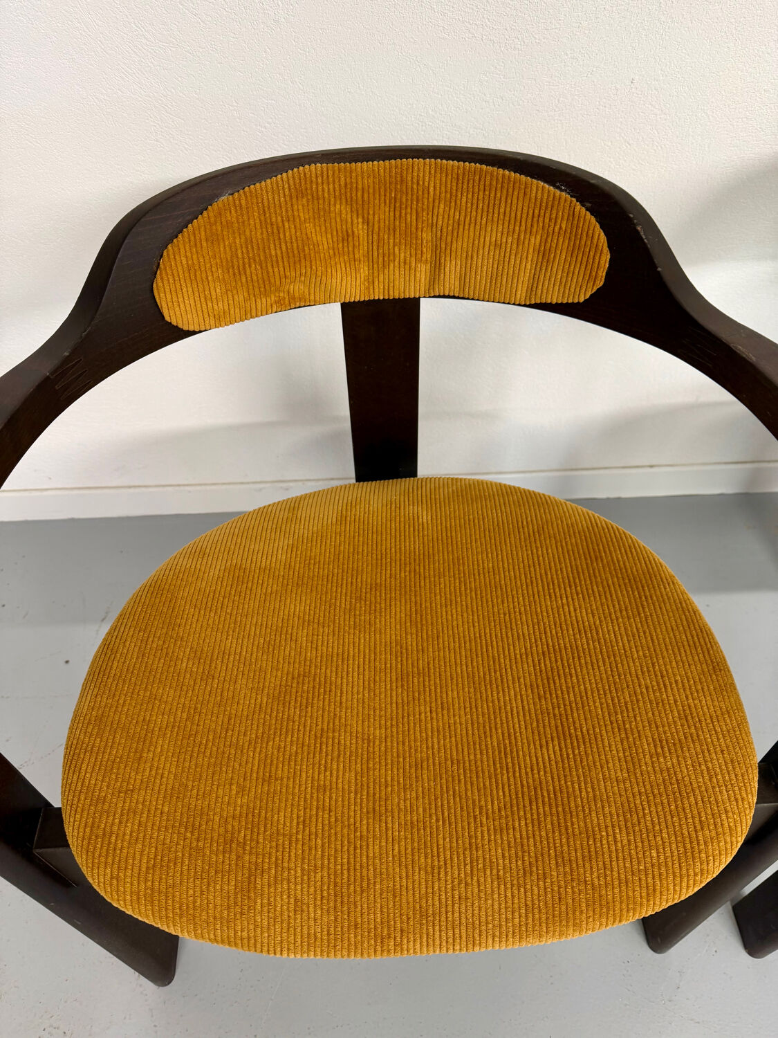 4 chairs model Expo 68 designed by Robert Haussmann, 1960s vintage.