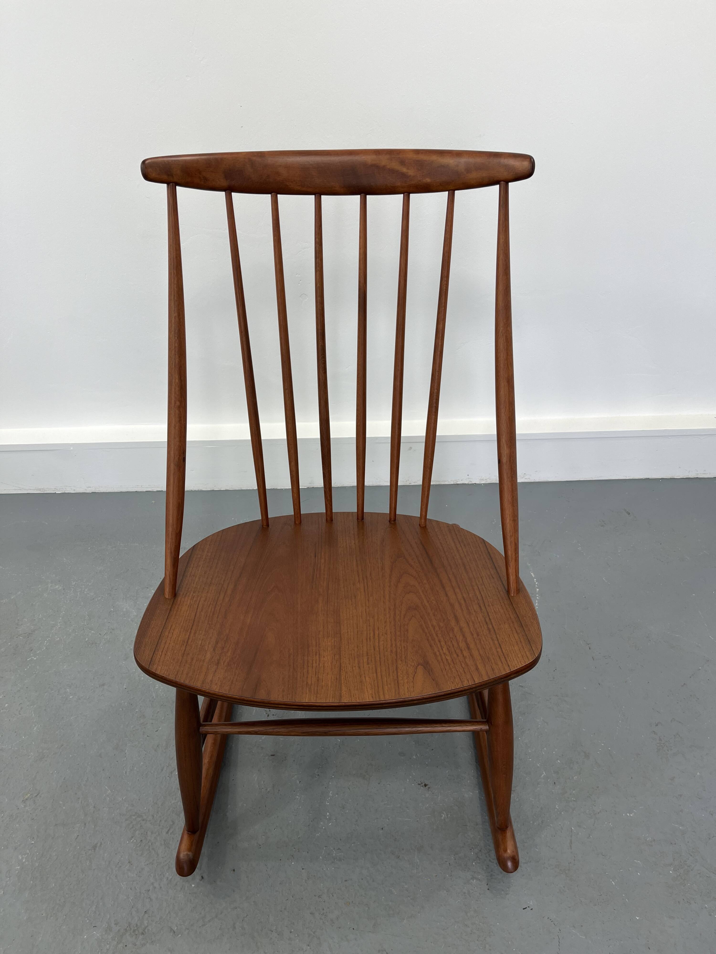 Mid-Century Rocking Chair by Illum Wikkelsø for Niels Eilersen