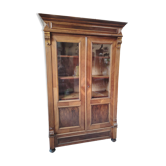 Antique display cabinet in walnut and walnut burl from the 19th century.
