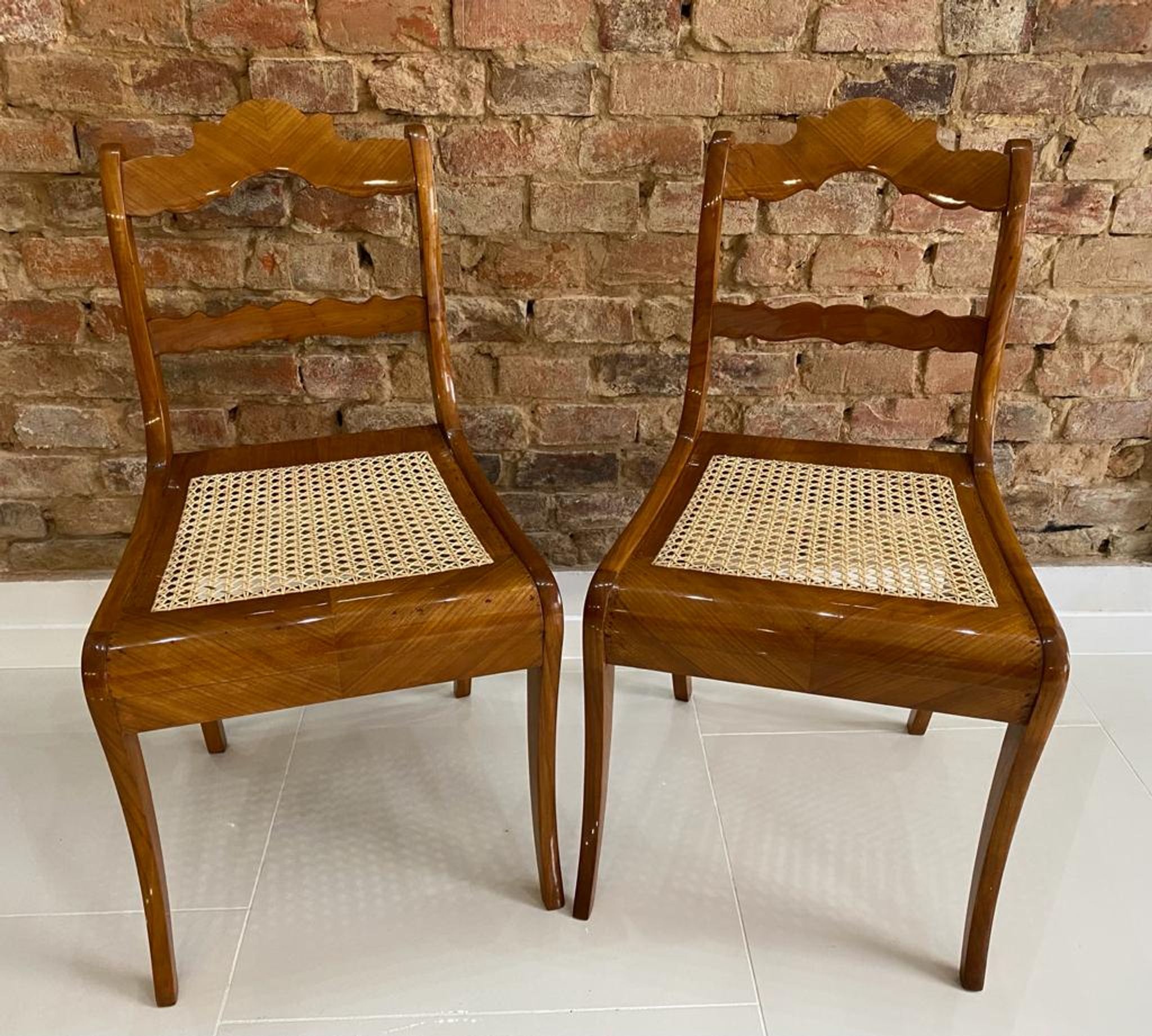 Ensemble de 2 chaises Biedermeier, Autriche, début du 19ème siècle