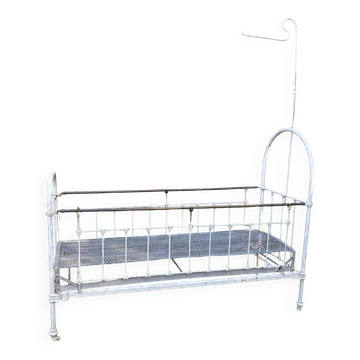 Iron bed for children