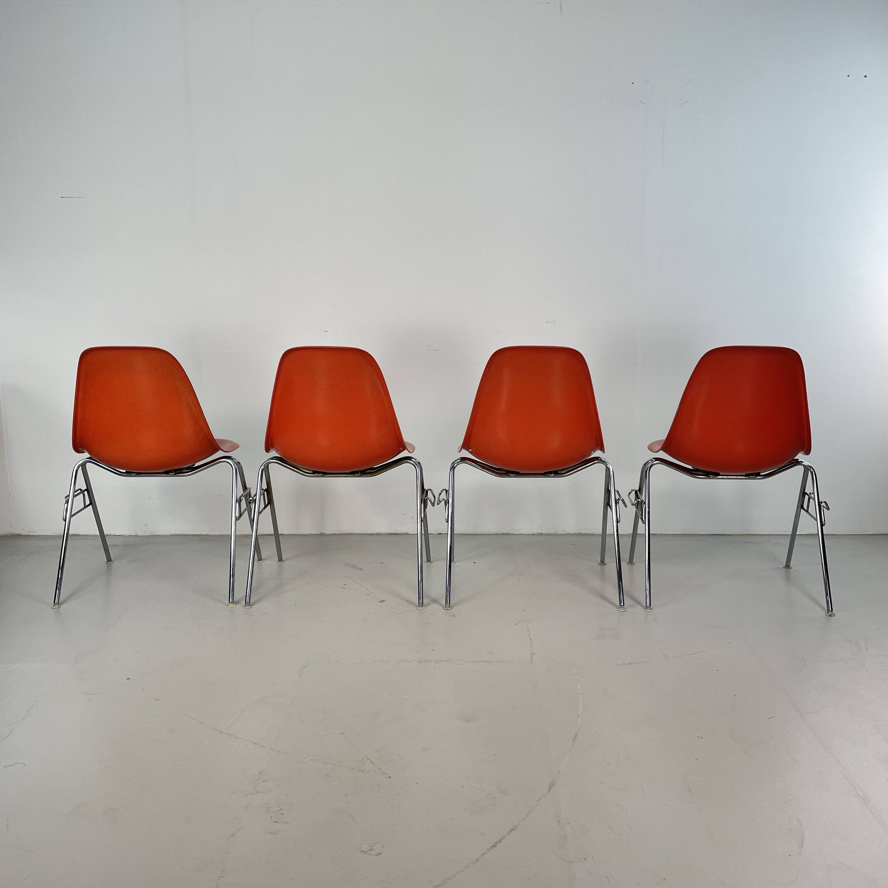Set of 4 Eames for Herman Miller DSS side chairs in coral