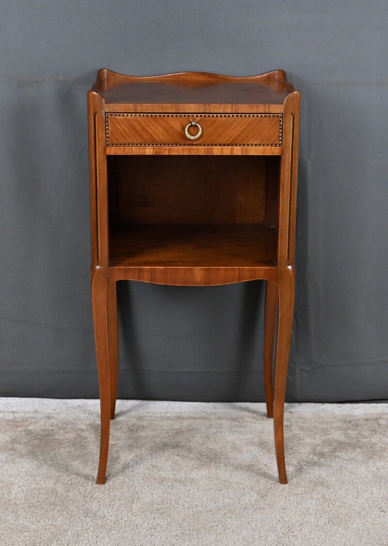 Living room table in marquetry, transitional style between Louis XV and Louis XVI – Mid 20th century