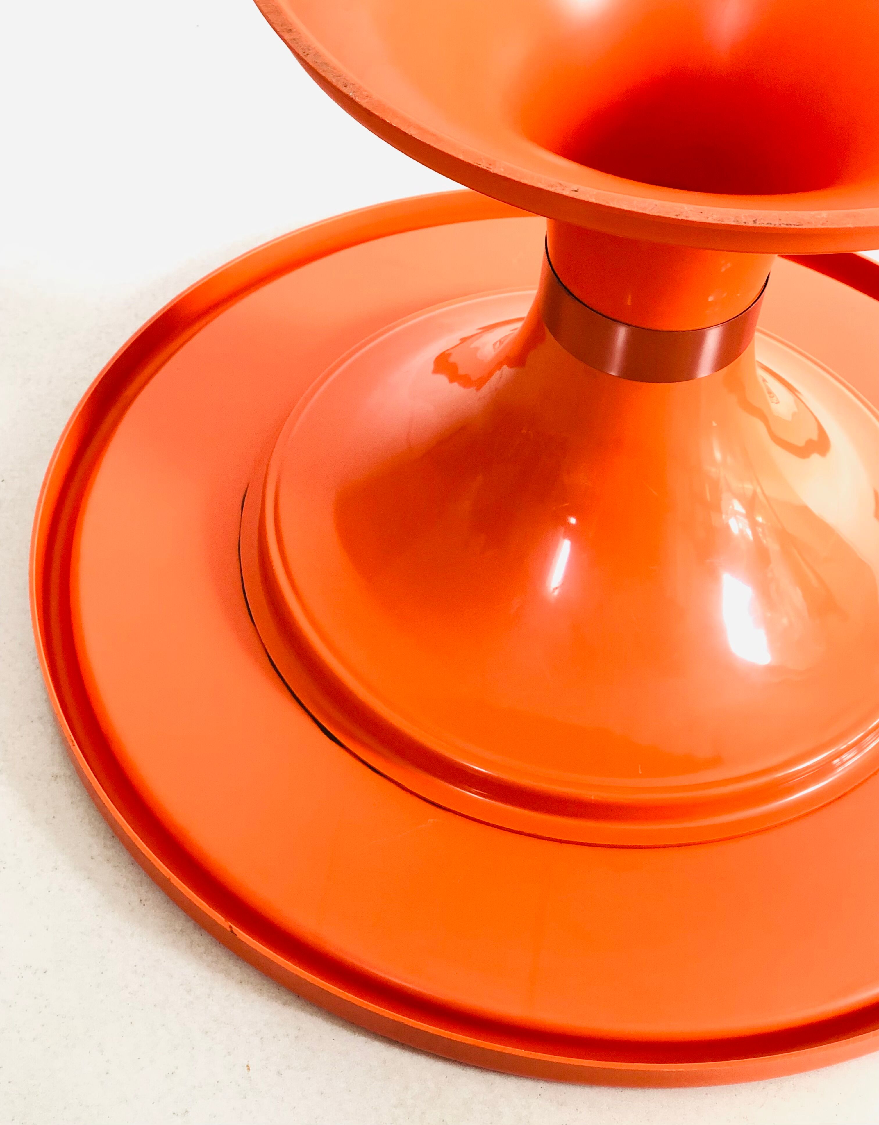 Orange round coffee table, Italy 60s