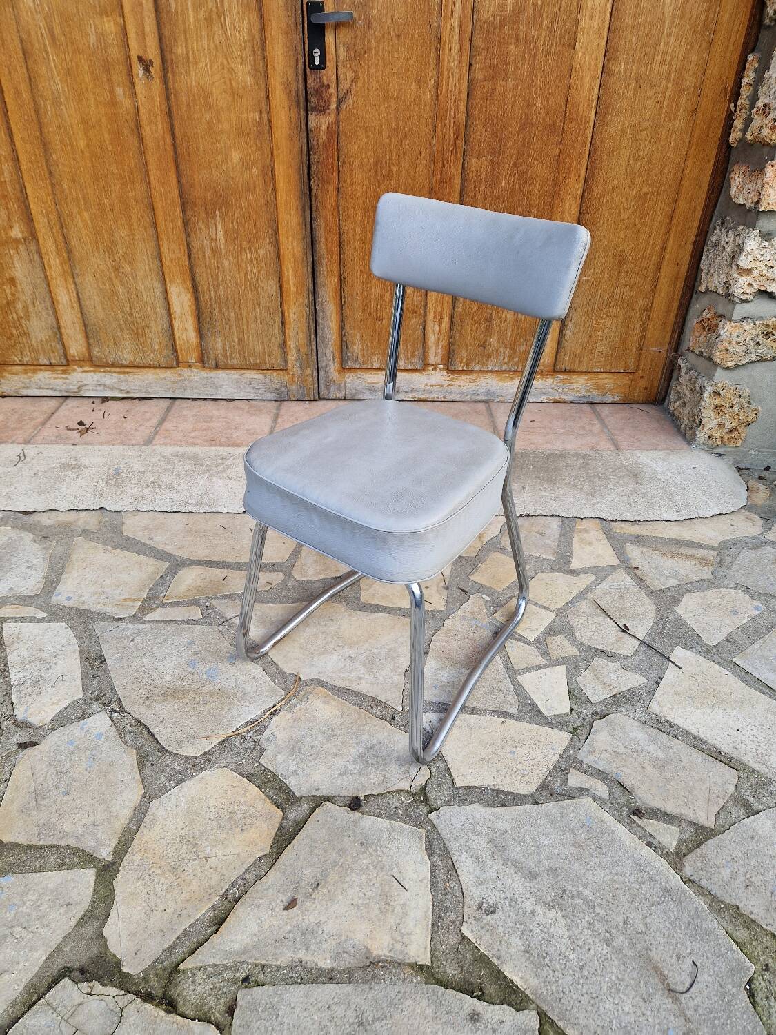 Chaise Ronéo vintage