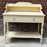 Dressing table toilet