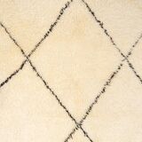 Berber beni ourain ecru rug with black diamonds 200 x 155 cm