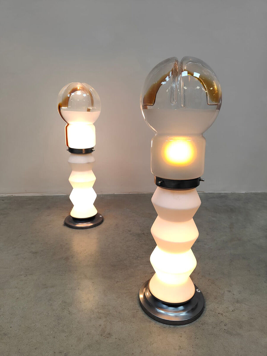 Vintage Italian space age floorlamp