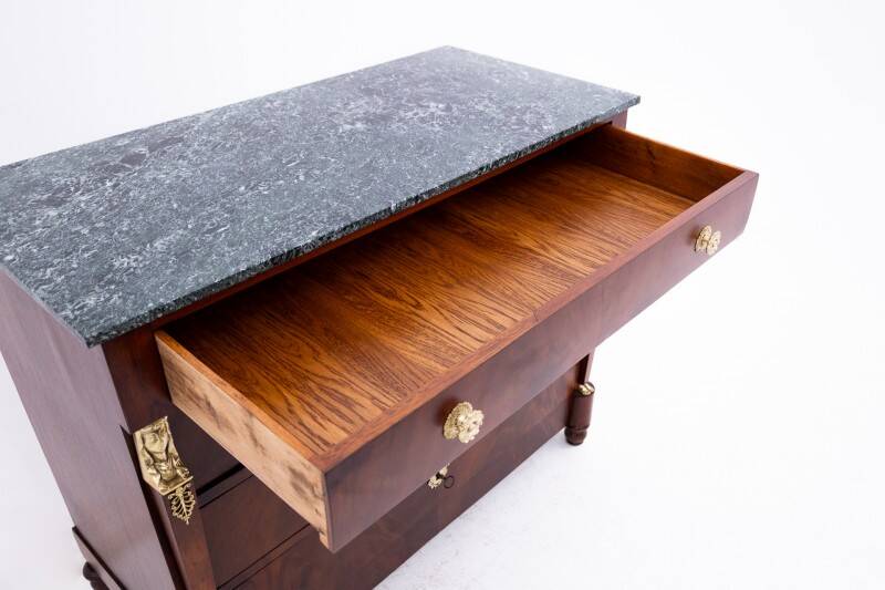 Luxurious Empire style chest of drawers, France, around 1840. After renovation.