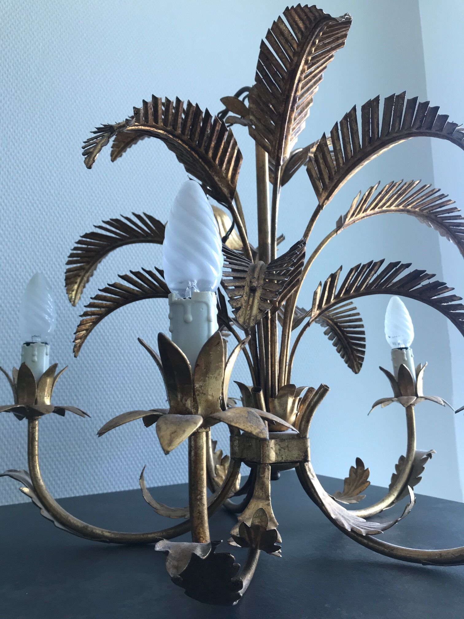 Palm leaf chandelier 1970