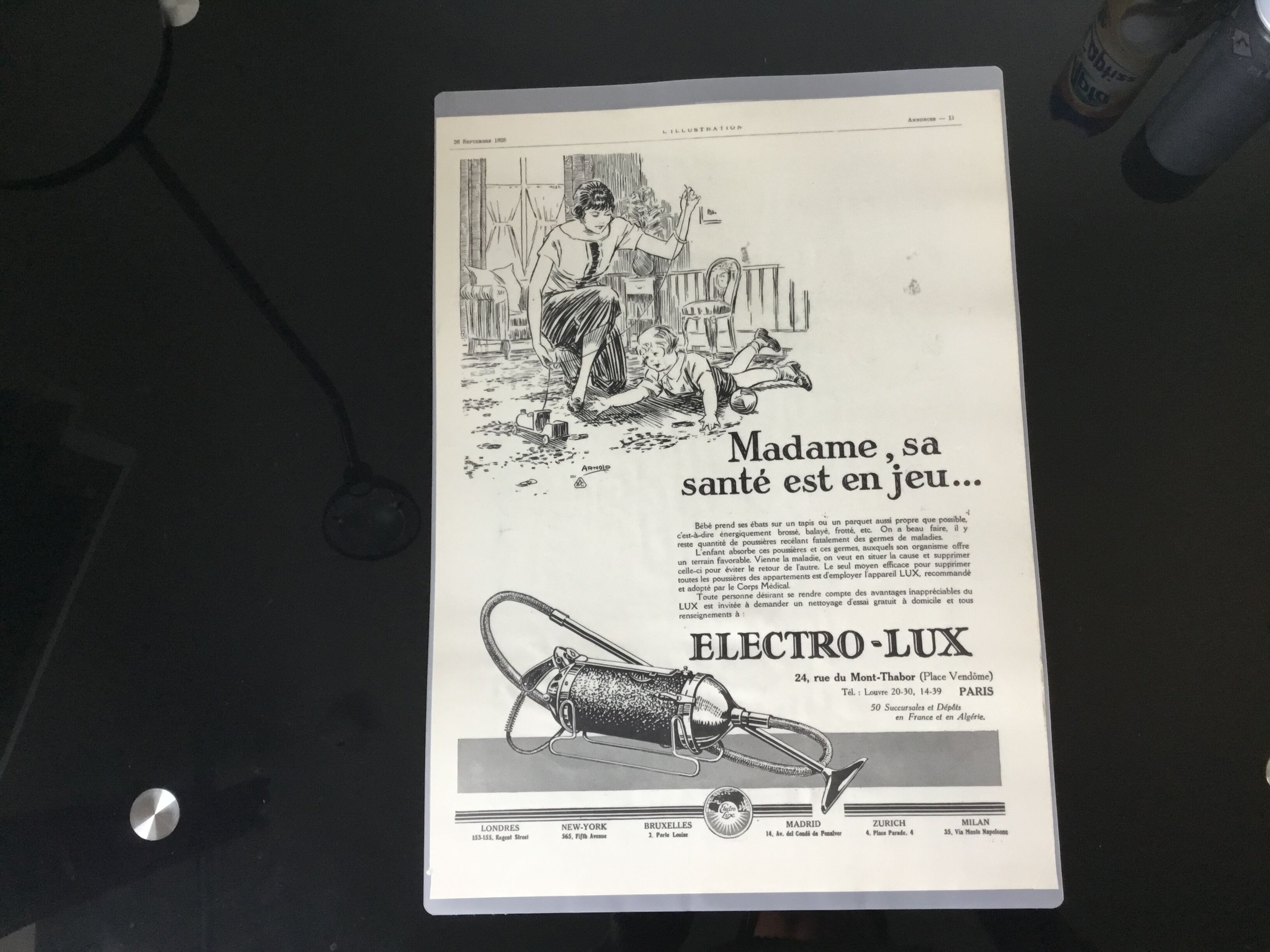 Vintage advertising to frame electrolux