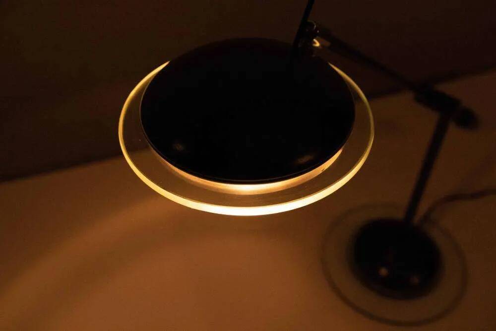 Vintage Memphis style pendant lamp, minimalist desk lamp.