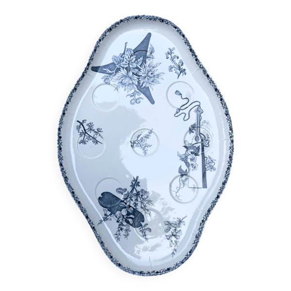 Plat ancien à œufs en terre de fer – Émile Bourgeois, fin XIXe siècle