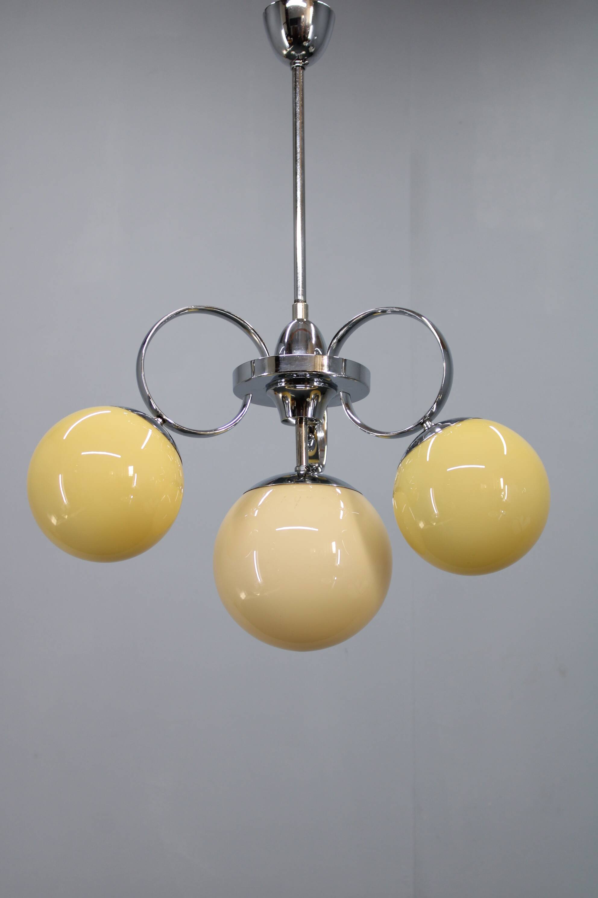 Chandelier en chrome et en verre champagne Art Déco, Tchécoslovaquie, années 1930