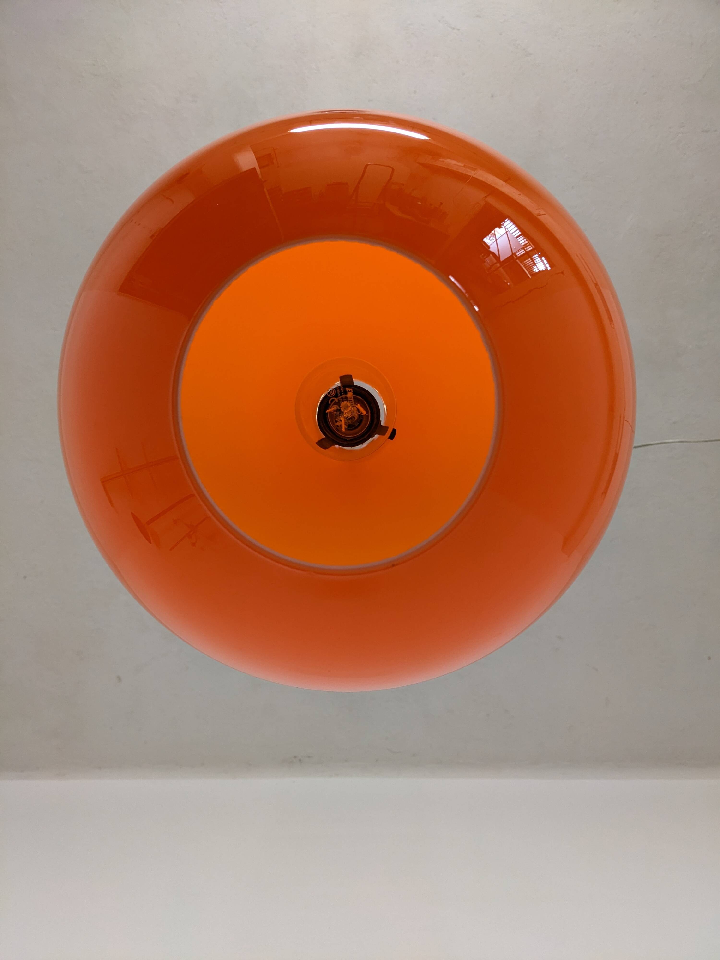Suspension boule XL en opaline orange des années 60/70