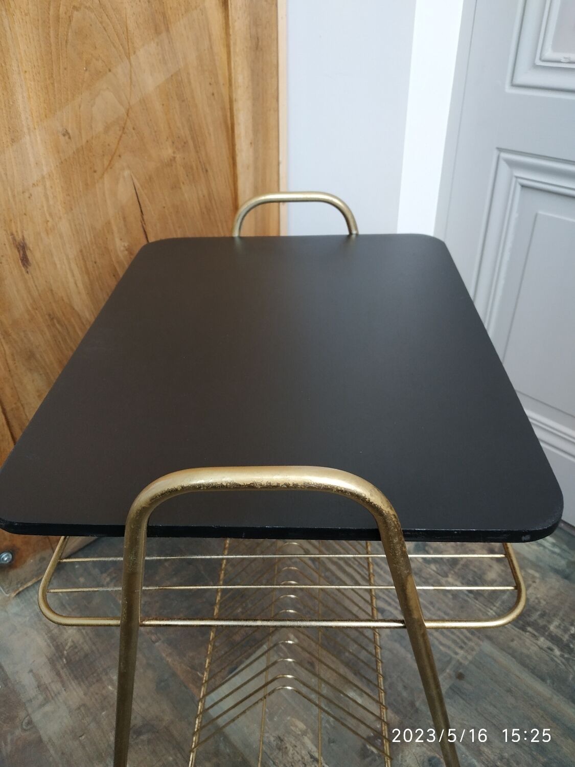 Vinyl door table