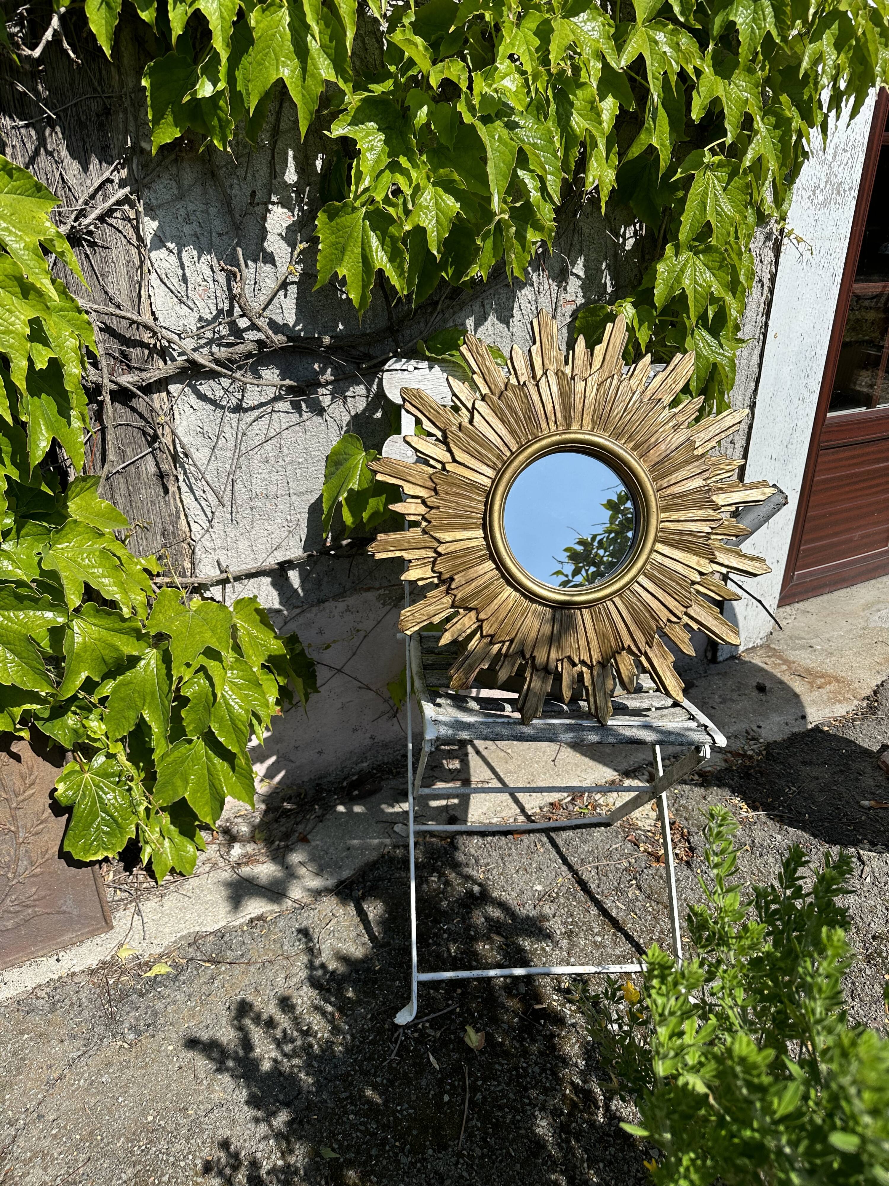 Vintage sun mirror 1960 in patinated golden balsa
