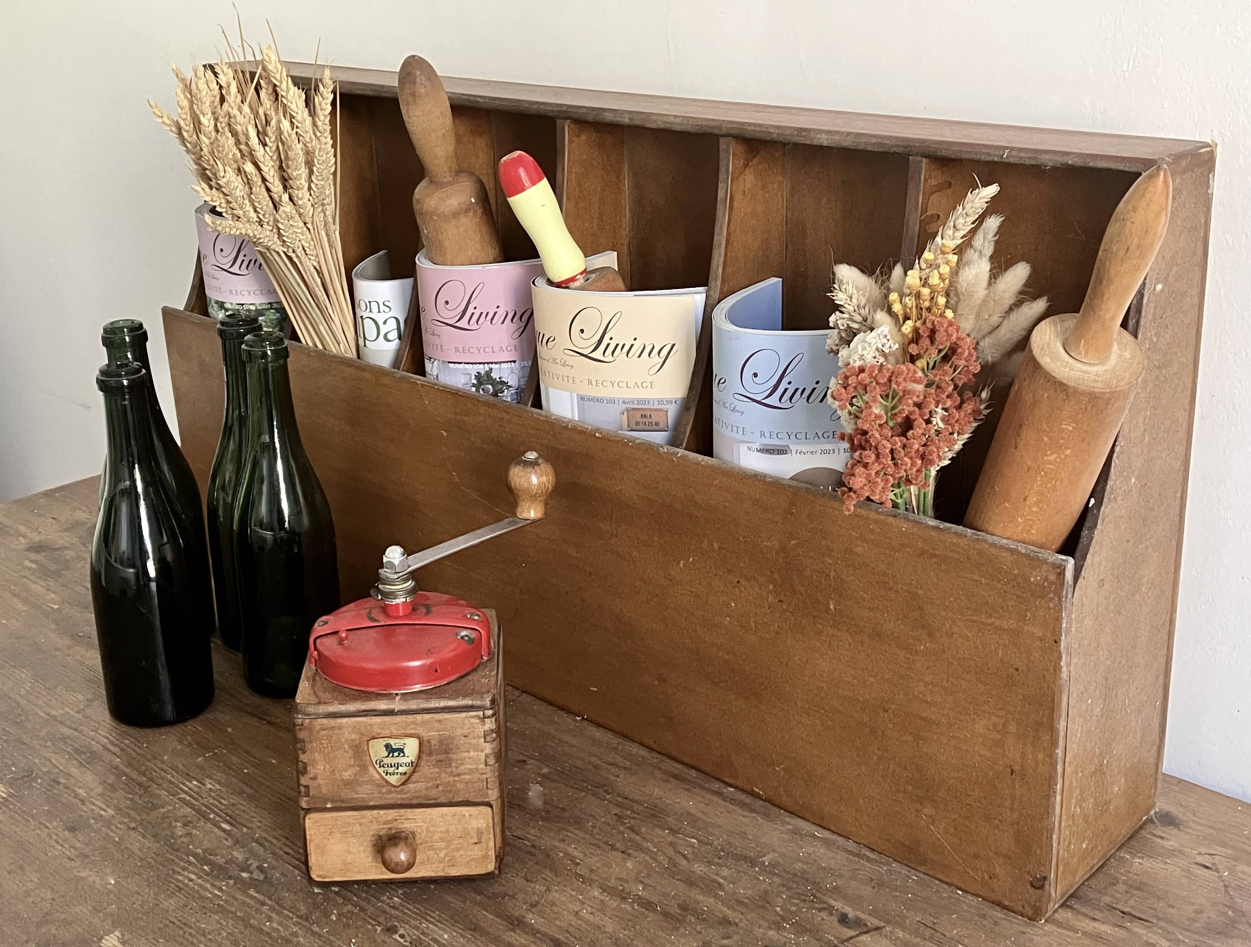 Old cutlery tray, storage unit