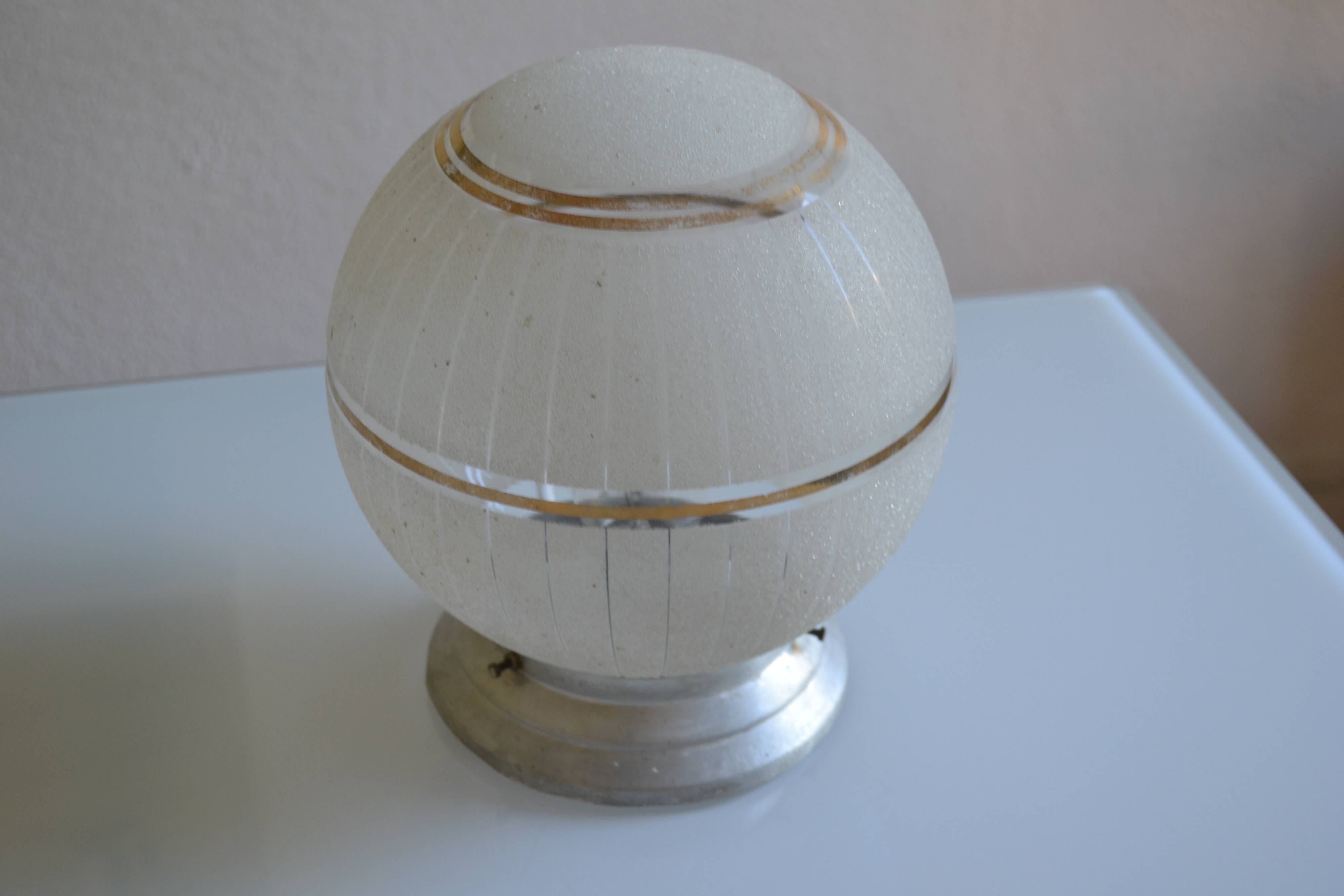 Art deco frosted glass ball table lamp