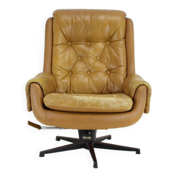Midcentury Swivel Leather Armchair, Peem, Finland, 1970s
